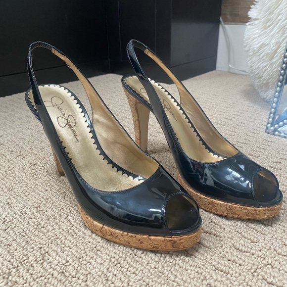 Jessica Simpson Black patent cork sling backs - Picture 3 of 7